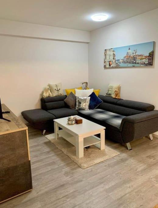 קושיצה Euphoria/Luxurious Accomodation מראה חיצוני תמונה